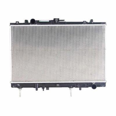 Un bon prix. N° OE MR355474 Radiateur de voiture et réservoir d'eau en plastique pour MITSUBISHI MONTERO SPORT en ligne
