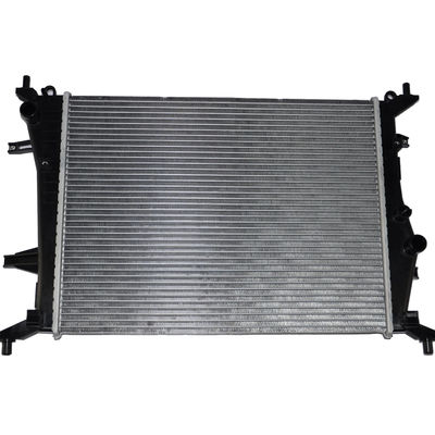 Un bon prix. Conception 26693012 OE NO. pièces détachées automobiles Radiateur en aluminium pour Chevrolet SAIL 3 LOVA RV MT en ligne