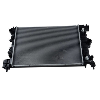 Un bon prix. Radiateur en aluminium et réservoir d'eau pour système de refroidissement Chevrolet Aveo/Sonic 1.6 95316029 en ligne