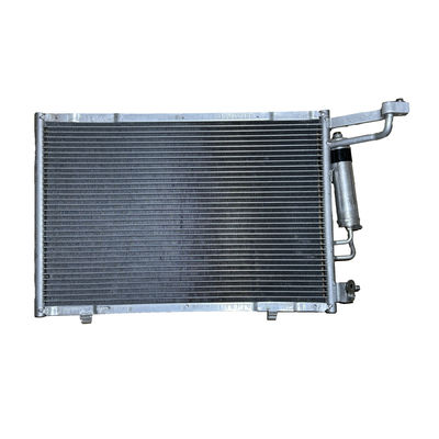 Un bon prix. Condensateur de système de refroidissement de pièces automobiles pour Ford ECOSPORT AV1119710HB AV1119710BB AV1119710HA AV1Z19712D en ligne
