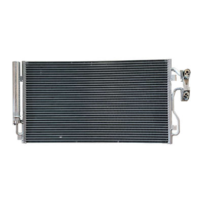 Un bon prix. Automobiles BMW 64506804721 64509288942 17116806455 17112284614 Pièces automobiles Condensateur à courant alternatif en ligne