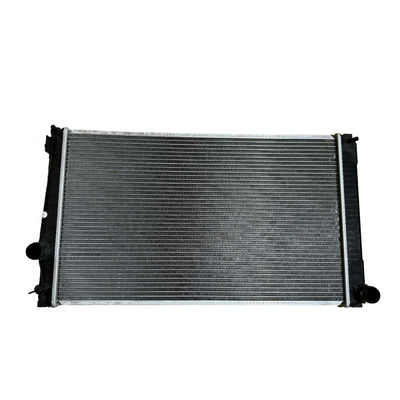 Un bon prix. Rav 4 2.0 2013-2019 Radiateur en aluminium et réservoir d'eau en plastique pour le système de refroidissement du moteur en ligne