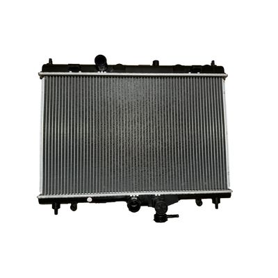 Un bon prix. 21410ED500 Pièces détachées pour automobile Moteur de voiture refroidisseur de liquide de refroidissement pour Nissan Sylphy Tiida MT 214101FD0A en ligne