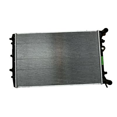Un bon prix. 6QD121253A N° OE. Radiateur en aluminium pour Volkswagen et Skoda FABIA en ligne