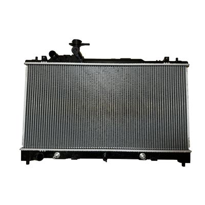 Un bon prix. 2005- Année L32815200A Pièces automobiles Radiateur en aluminium et réservoir d'eau en plastique pour Mazda MAZDA6 en ligne