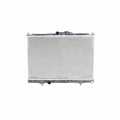 Un bon prix. MR373172 OE NO. équipement automobile MITSUBISHI Radiateur en aluminium pour pièces détachées PAJERO en ligne