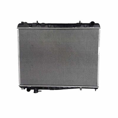 Un bon prix. Radiateur en aluminium pour le modèle NISSAN 214604W017 214105W900 214100W817 214604W007 en ligne