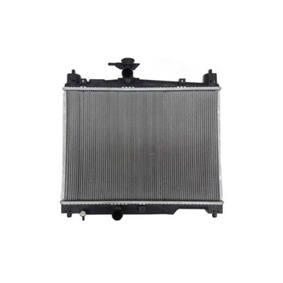 Un bon prix. 164000J010 Système de refroidissement des pièces automobiles pour le réservoir d'eau du radiateur en aluminium TOYOTA YARIS MT en ligne